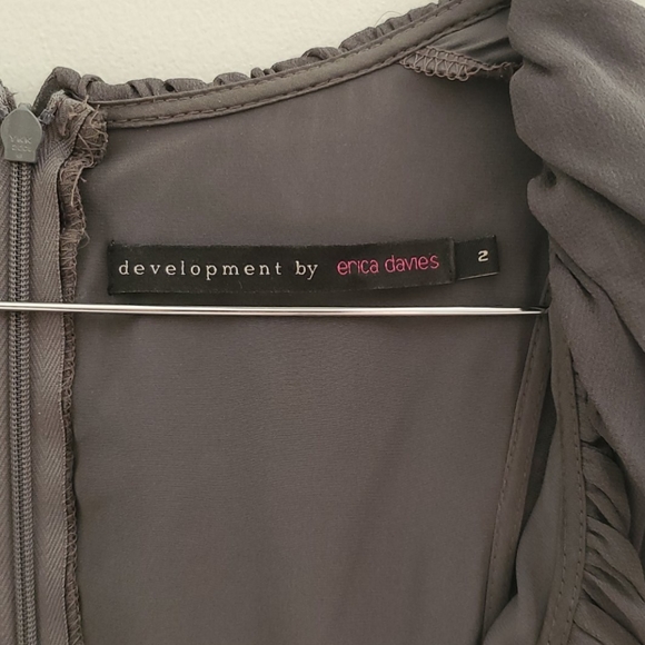 Dress - Picture 2 of 3